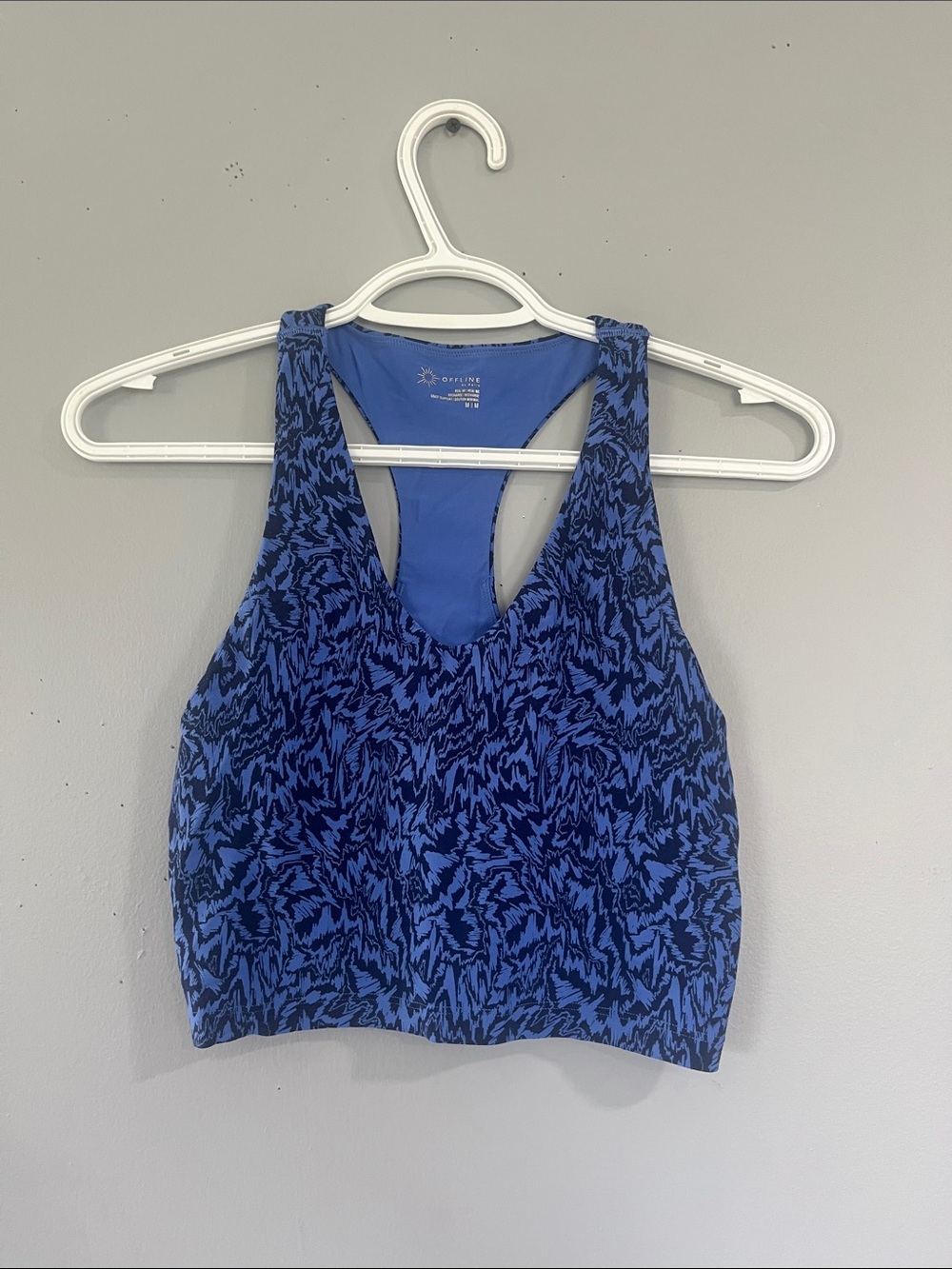 Offline by Aerie Athletic Crop Top With Built in  Bra in Blue Pattern Medium